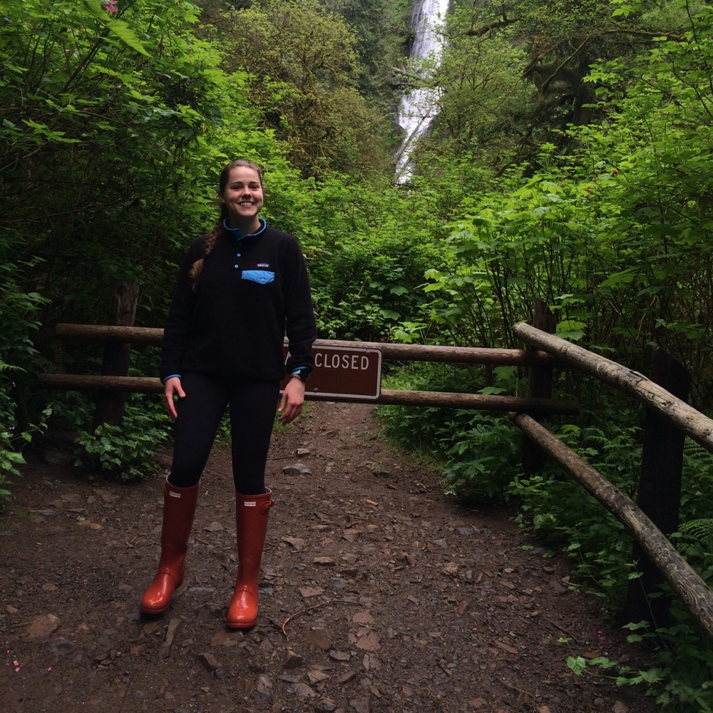 Meet your Posher, Jessica